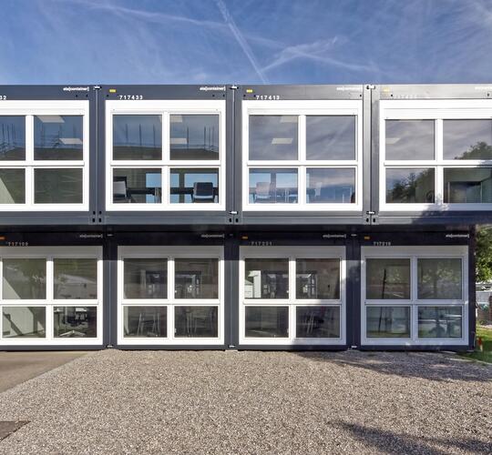 ELA Container errichtet Meetingräume für Pharma-Unternehmen