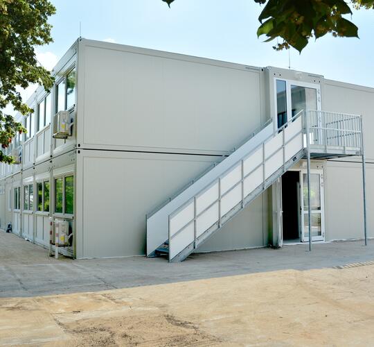 ELA Container für Schule in Banzkow