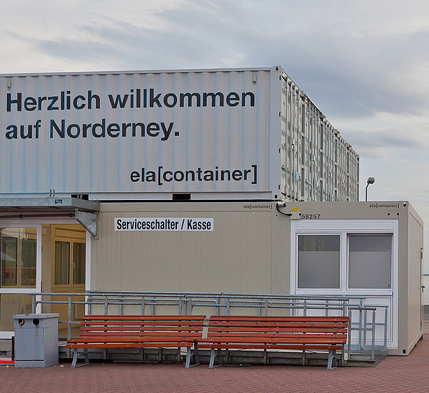 ELA Container - Begrüßung durch ELA Container