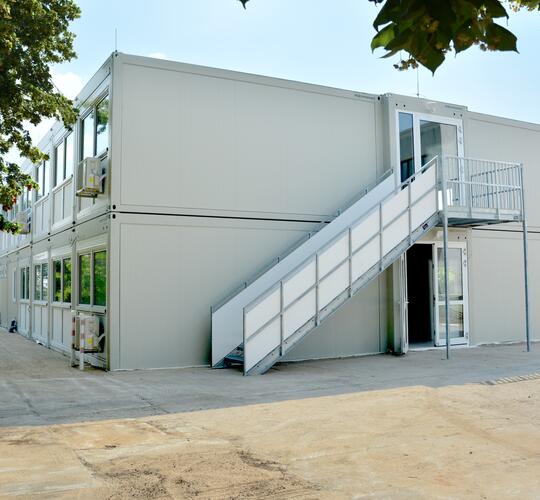 ELA Container für Schule in Banzkow