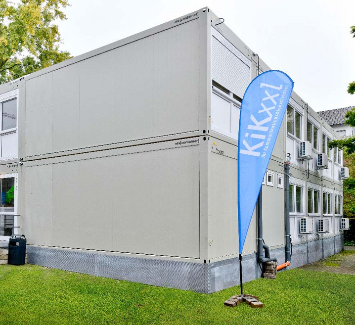 Die zweigeschossige Anlage umfasst insgesamt 520 Quadratmeter.