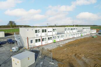 Udsigt over en stor byggeplads