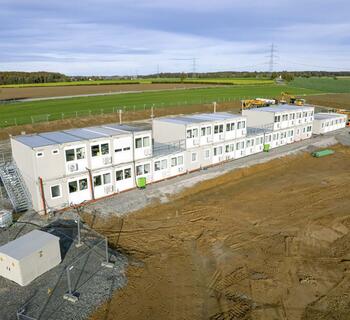 Stort modulkompleks i to etager i Kupferzell