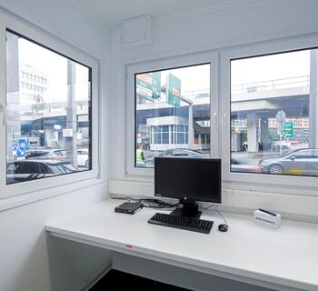 Indersiden af en portvagtmodul