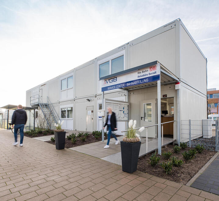 Mobile rooms for the railway