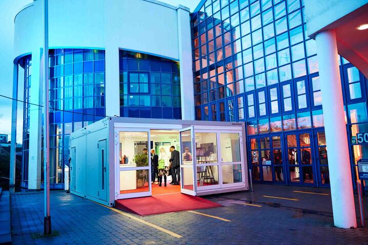 Receptionsområdet og ELA’s modul set udefra