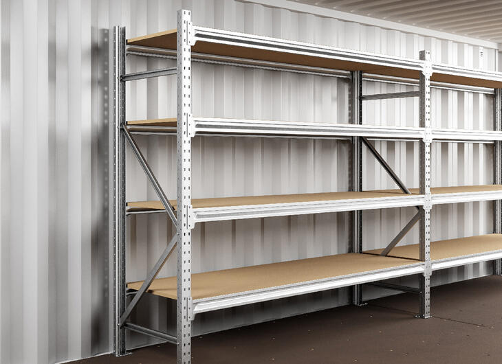 Hylder i lagercontainer