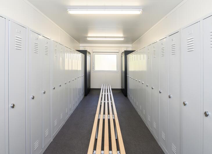 Omklædningsskure med vinduer