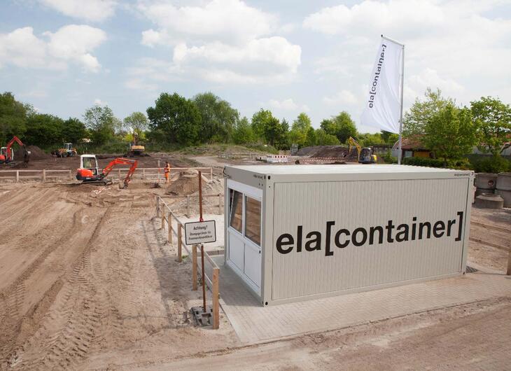 Byggecontainer i direkte tilknytning til byggepladsen Byggecontainer i direkte tilknytning til byggepladsen