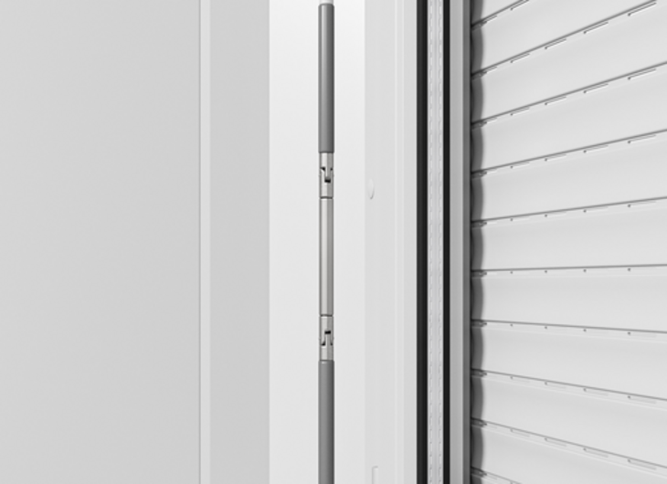 Jalousi på vinduerne i modulerne