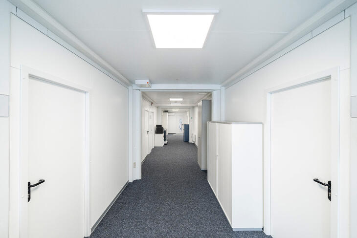 Kontormoduler med indvendig korridor