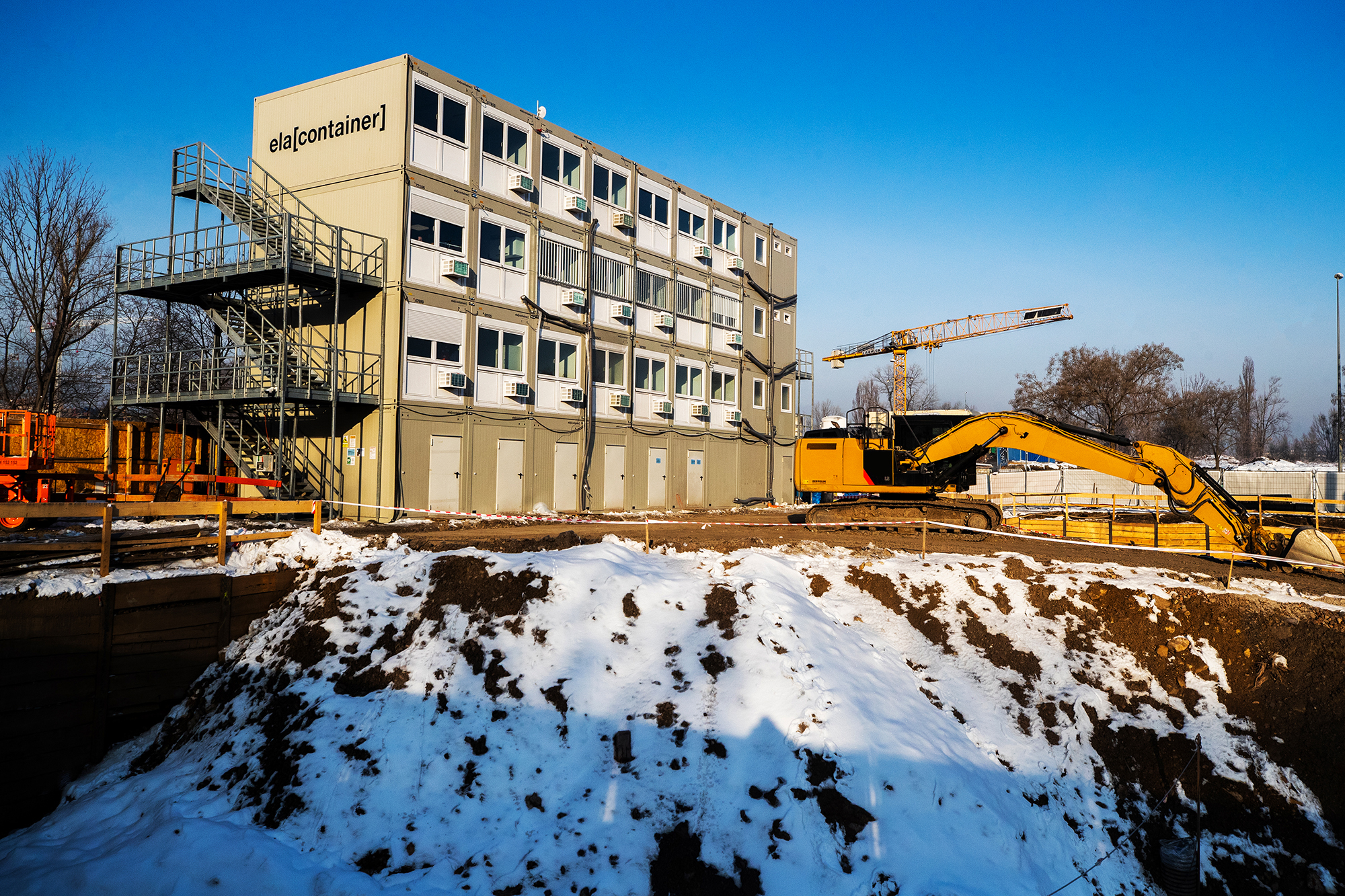Four-storey ELA Container system for a construction site in Prague