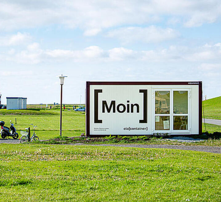 A friendly reception on the north sea coast