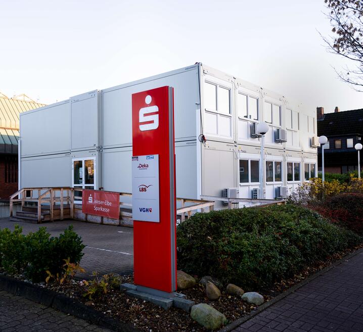 Bank building made from ELA containers