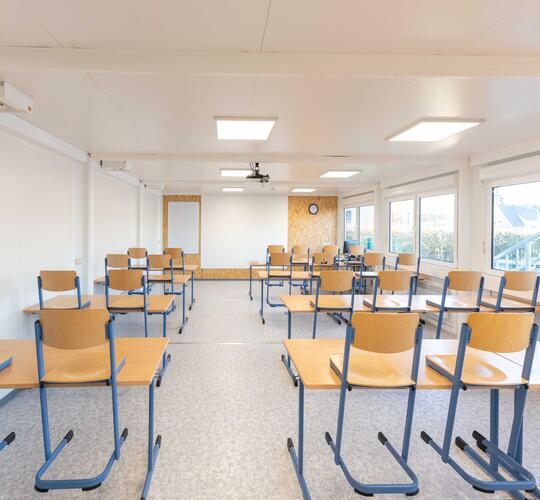 Vue intérieure Salle de classe en conteneur ELA Container
