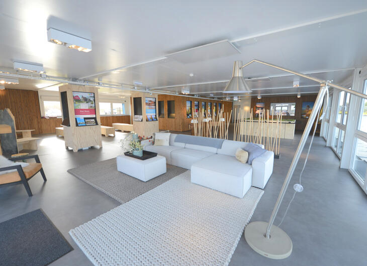 ELA Container - En même temps salle de pause et hall d’accueil