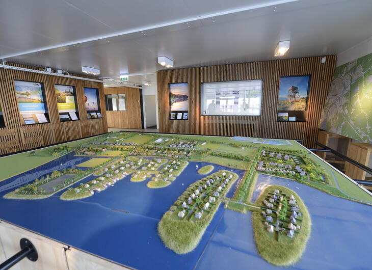 ELA Container - Salle d’exposition mobile pour véhicules