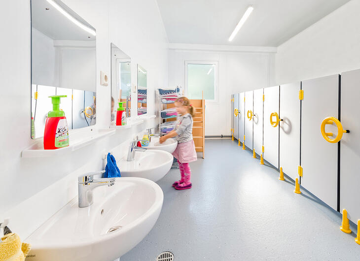 ELA Container - Crèche Salzbergen Conteneur de sanitaires 2