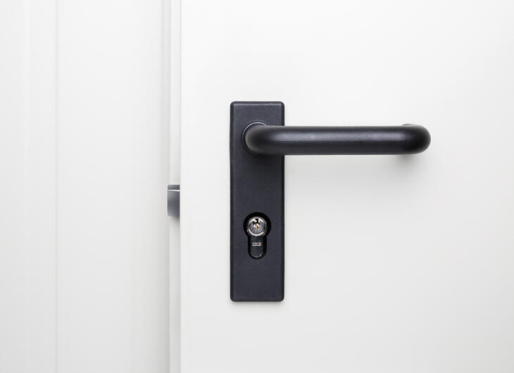 ELA Container - La protection anti-pincement protège des blessures