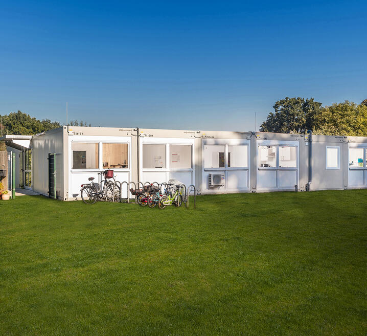 Bezpieczeństwo i zabawa w przedszkolach kontenerowych ELA