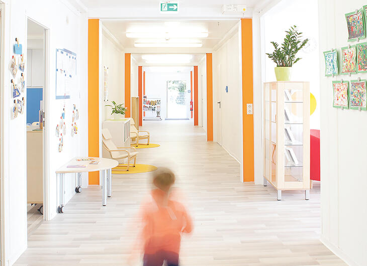 ELA Container - Szerokie przejścia