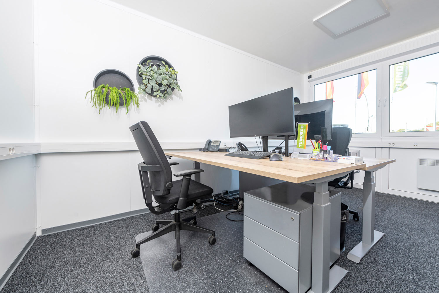 Elegant inredda kontorslokaler i ELA:s modulanläggning för Tuindeco