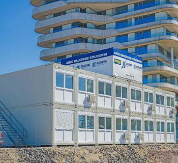 Byggbodar på en större byggarbetsplats
