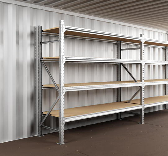 Robusta hyllsystem i förrådscontainern