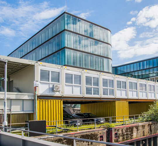 Modulanläggningen från utsidan