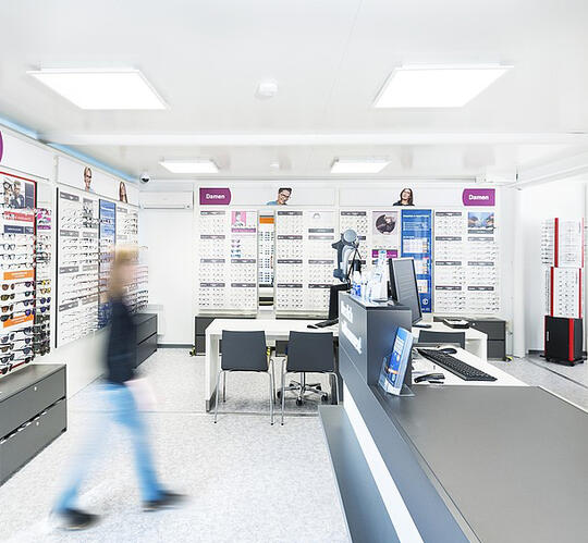 Optikerbutik i en modulanläggning