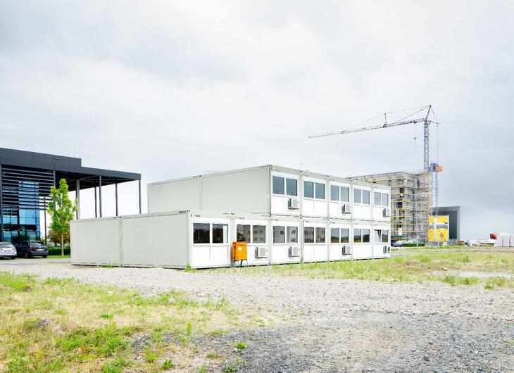 Modulanläggning i två våningar