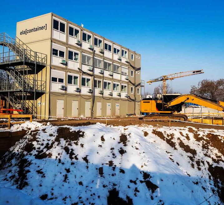 Four-storey ELA Container system for a construction site in Prague