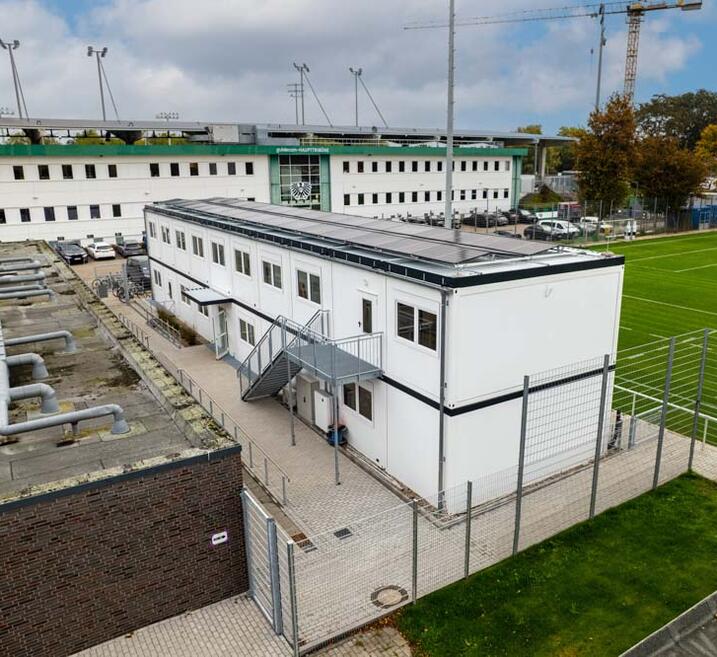 The new academy development centre comprises 20 modular units and is located directly alongside the club’s training pitch.
