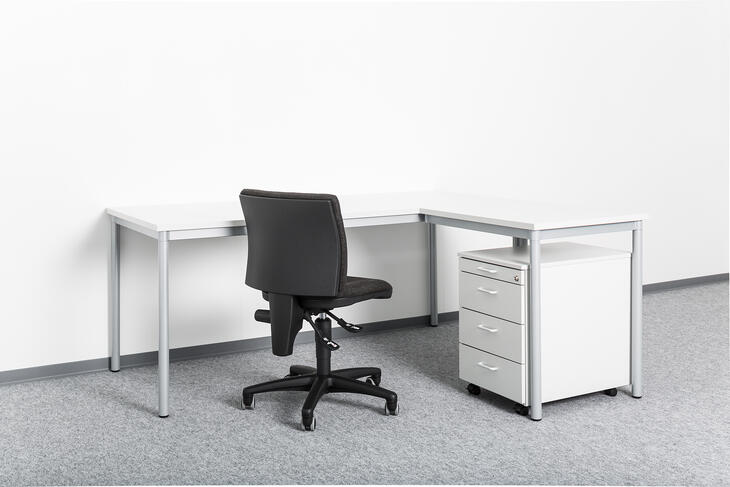 ELA Desk angle combination with swivel chair ELA Container - Desk angle combination with swivel chair