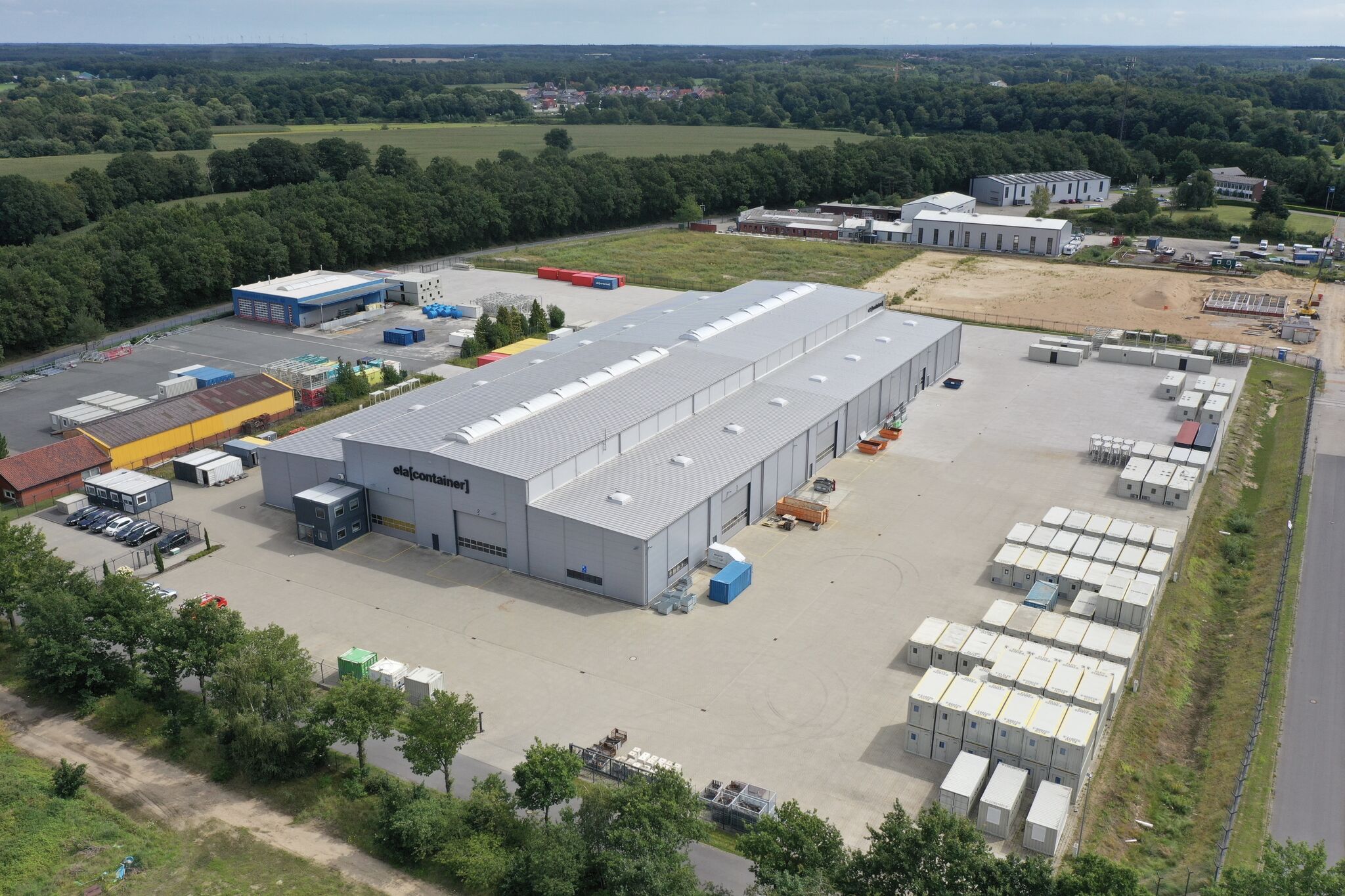 Extended production hall